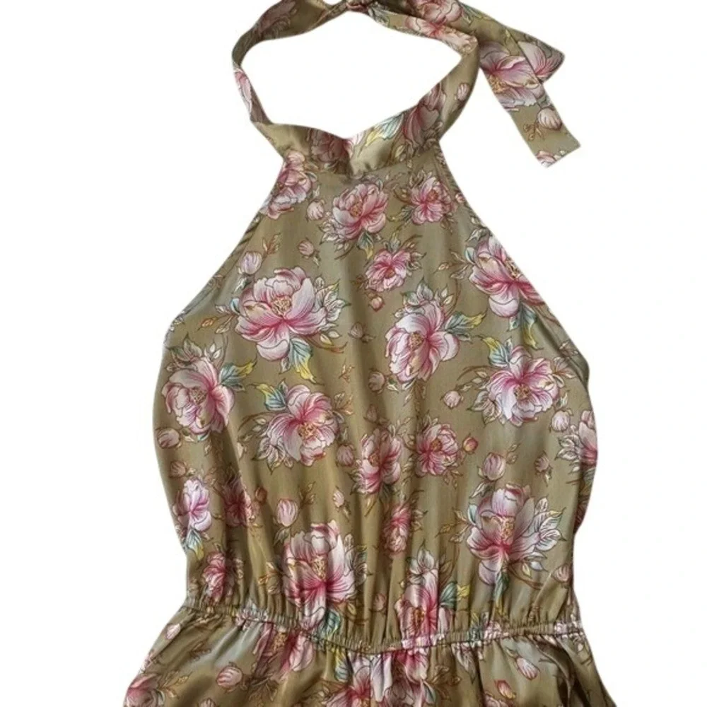 NWT Nasty Gal Nude Satin Floral Halter Jumpsuit Women Size 6 Wide Leg Pockets - Picture 3 of 16